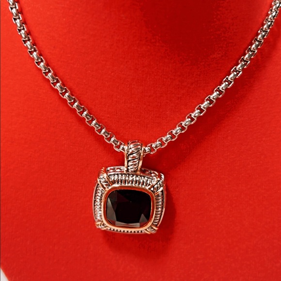 Necklace | - Picture 4 of 6